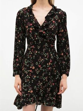 Maje Paris Black Floral Ruffle Wrap Mini Dress Size Large (3) Boho Fairycore